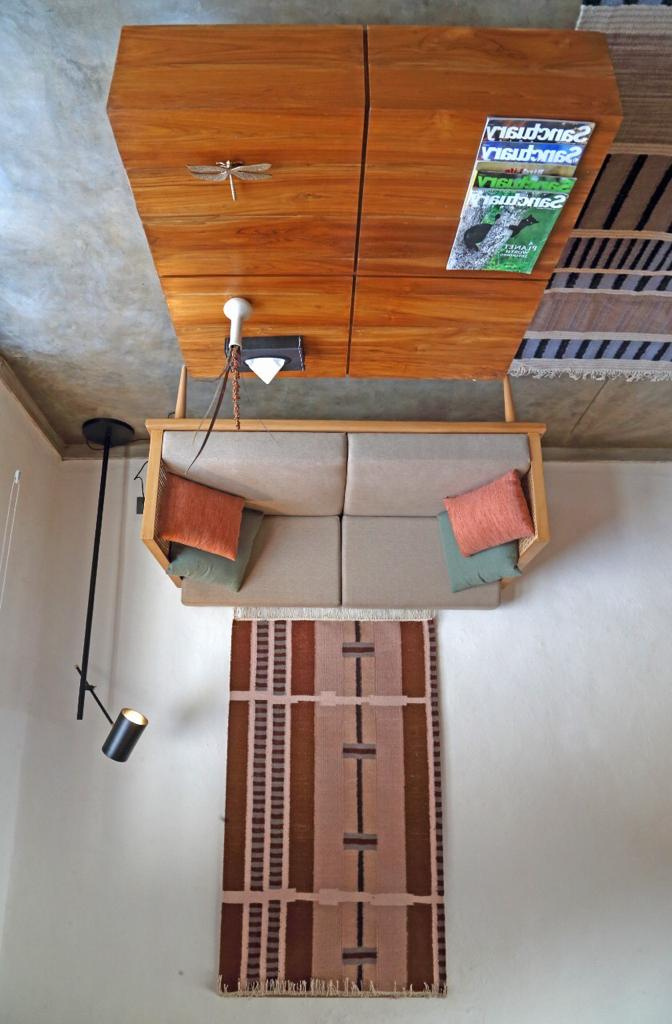 Zira Collection Item